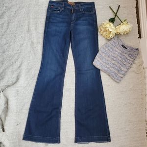 Joe's Jean's Mid-rise Boot Cut 🔥